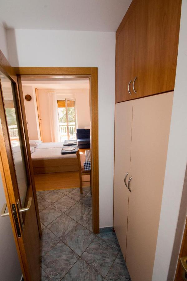 Omis - Michy Apartments Kültér fotó